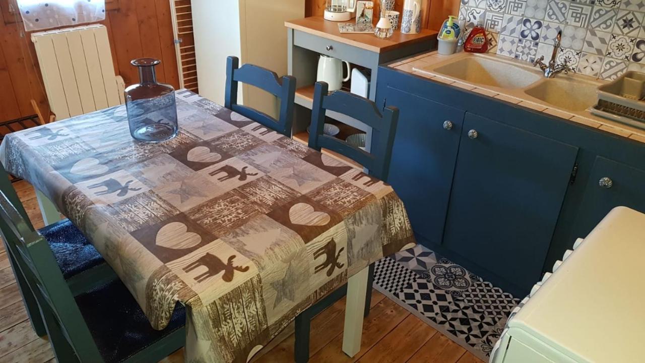 Petit Chalet Savoyard Domancy Экстерьер фото